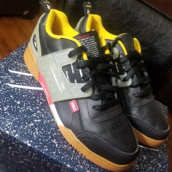 Reebok concept, size 11, black - Picture 2 of 4